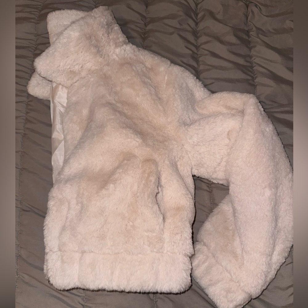 Jacket | Cropped - Picture 2 of 4